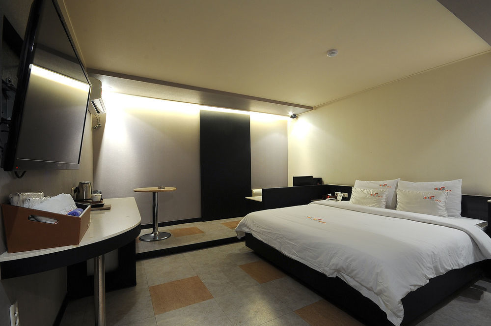 2 Heaven Hotel Busan Dış mekan fotoğraf