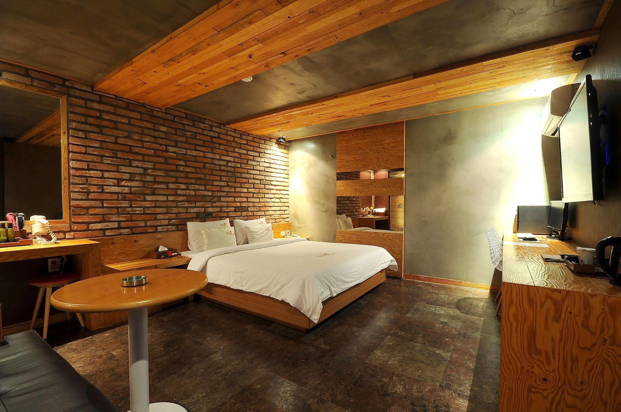 2 Heaven Hotel Busan Dış mekan fotoğraf