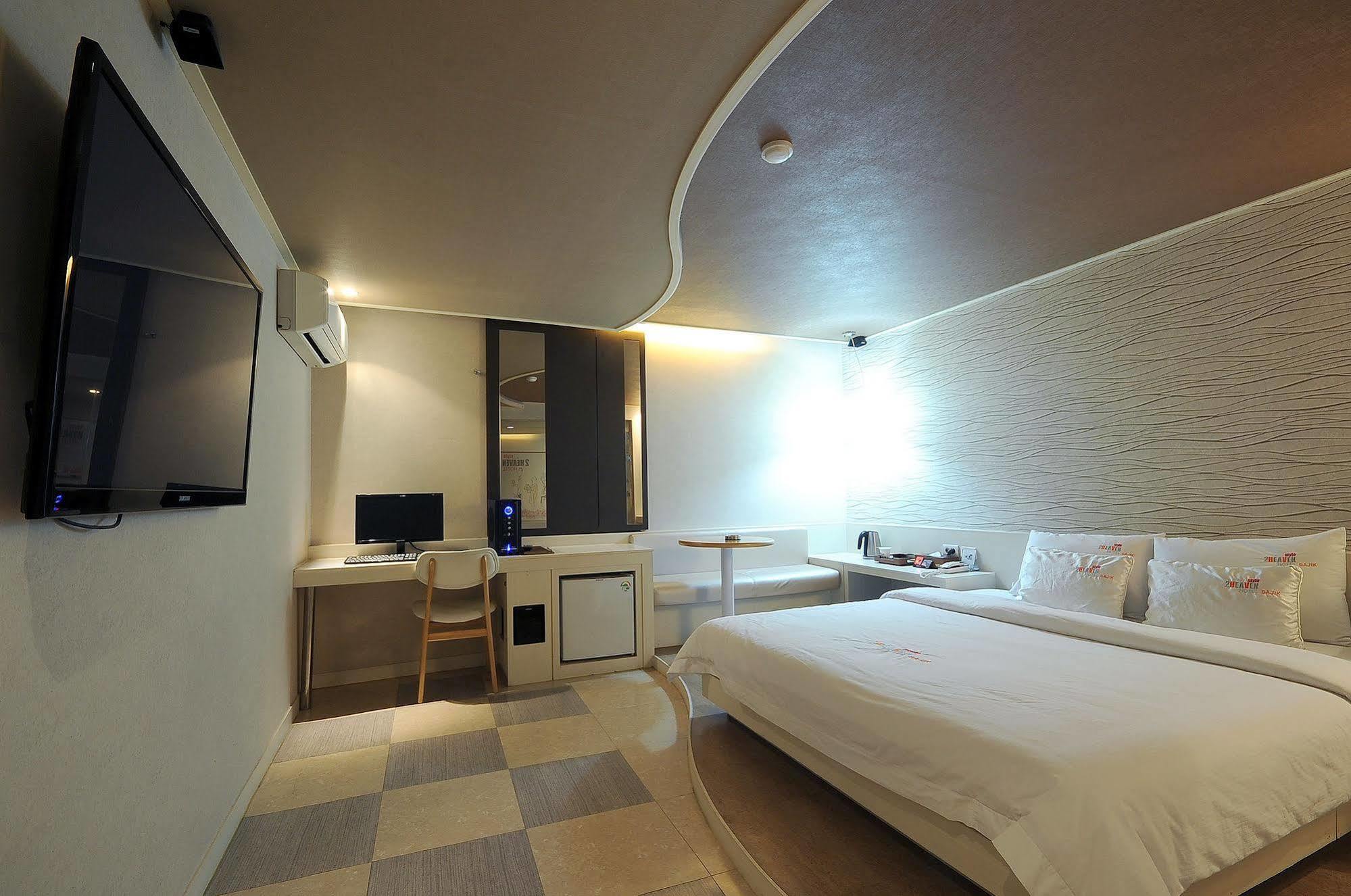 2 Heaven Hotel Busan Dış mekan fotoğraf